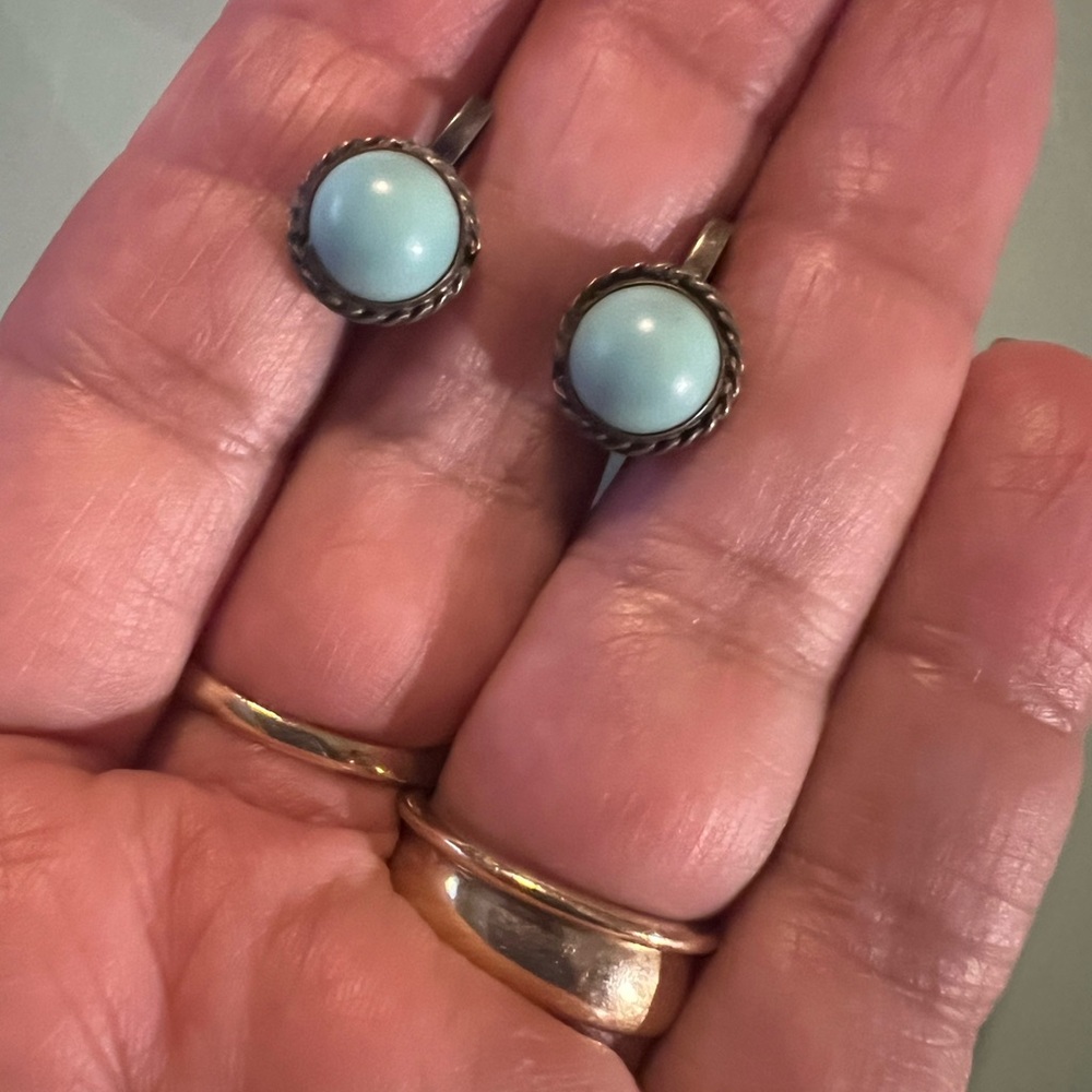 Vintage Mexico Turquoise Sterling Silver Screw-Back Earrings